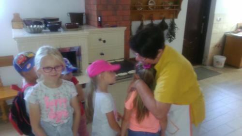 33830483 803551113148705 1744717141287895040 n (1)